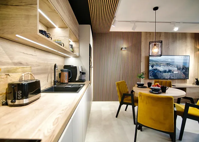 Laguna Beskidow - B43 Z Widokiem Na Jezioro Zarzecze (Silesia)